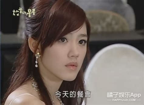台湾电视剧世间情里面有首插曲女人唱的是叫什么歌？