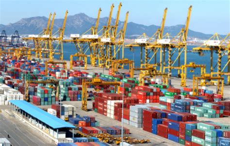 2018年中国外贸依存度约为33.7%，出口依存度约18.1%，那进口呢_总额