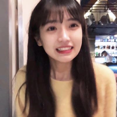 正脸头像甜美女生真人