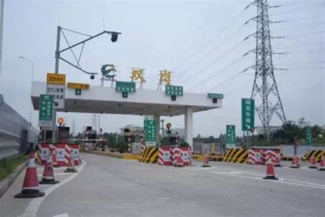 高速路口图片_高速路口设计素材_红动中国