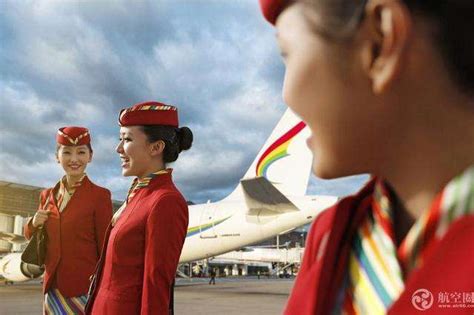 埃及航空公司宣布暂停开罗往返喀土穆航班72小时_凤凰网