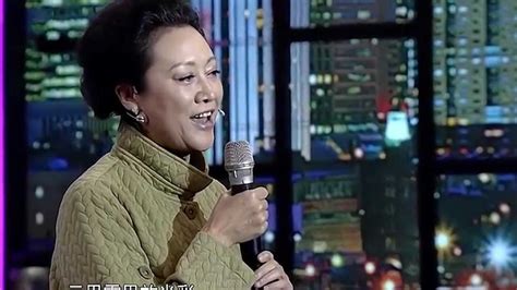 王丽云即兴唱《珊瑚颂》，一开口让人忘记了原唱！演员秀唱功系列_腾讯视频
