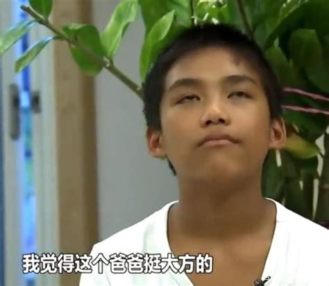 8年前在变形计里要钱的农村小孩吴宗宏，如今他过得怎样了？_生活_城市_节目