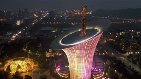 杭州未来科技城万通中心-CLOU Architects-商业建筑案例-筑龙建筑设计论坛