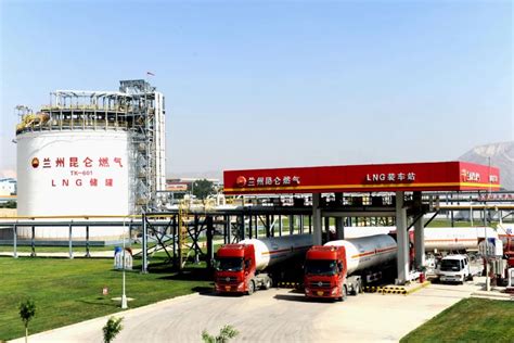 昆仑能源拟年底建成LNG加气站逾600座_卡车之家