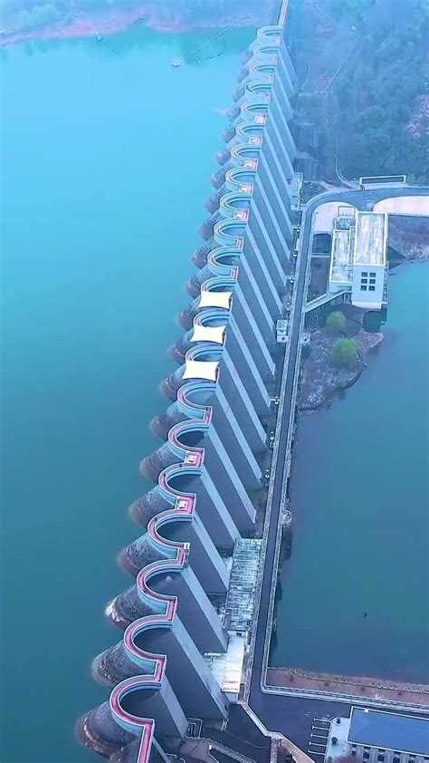 长江日报：橡胶坝“拦河水”保灌溉，举水河上游水位将提至近10年新高