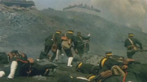 日俄战争到底有多残酷，尸体堆满了山头，日军将领失声痛哭