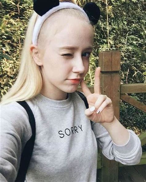 14岁惊艳中国的“丹麦天使”，因太漂亮，如今男友禁止她单独出门_【快资讯】