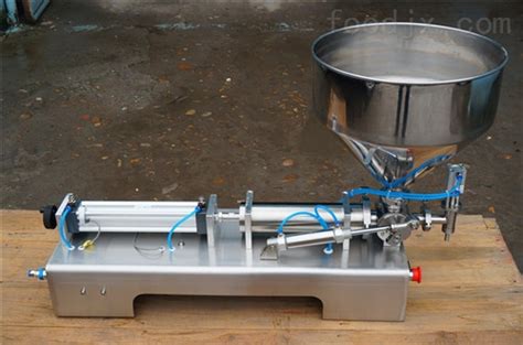 枣庄低价供应单头液体灌装机-食品机械设备网