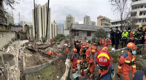重庆市武隆区凤山街道办食堂发生爆炸，已致多人身亡，目前救援情况如何？