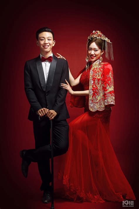 红色主题婚纱照 有哪些款式 - 中国婚博会官网