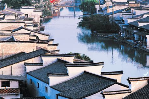 浙江湖州南浔古镇的水乡风光，有河道1035条北濒太湖，看看怎样