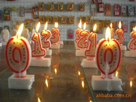 【低价供应】各款数字蜡烛 生日蜡烛 个性蜡烛 创意蜡烛-阿里巴巴