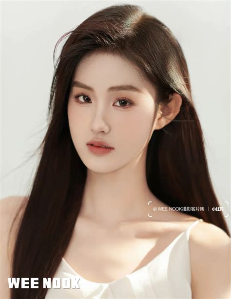 纯欲系清透氧气少女
