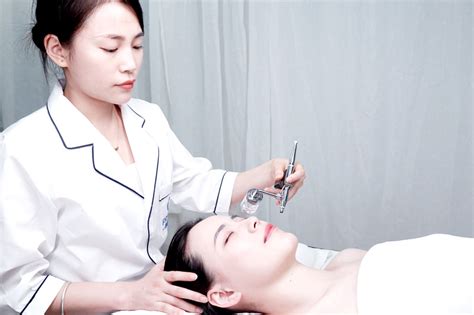 女性脱发头皮中胚层头皮美塑治疗前后 - 微医（挂号网）