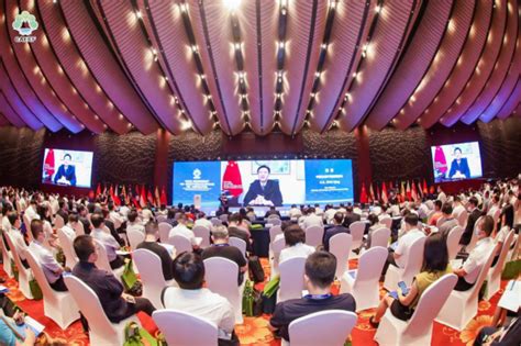 植物医生受邀参加中国—东盟环境合作论坛并分享企业经验_中华网