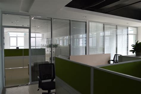 厂家直销办公室隔断写字楼屏风百叶玻璃高隔墙简约铝合金定制隔断-阿里巴巴