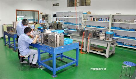 大型注塑机有怎样的发展前景-青岛鑫科源机电设备有限公司
