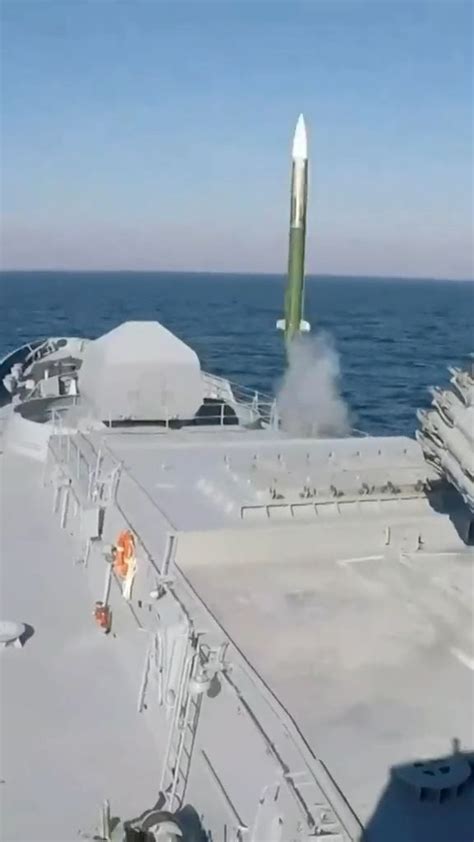 俄军舰发射导弹表演失败 刚射出就解体(动态图)-船员招聘市场资讯-航运在线 船员招聘网