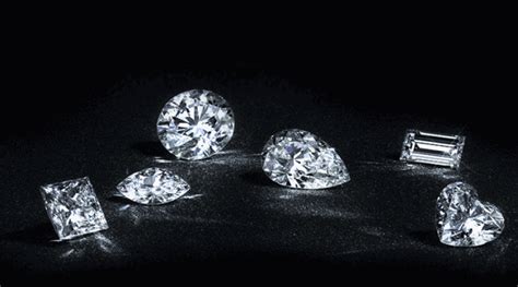 稀有宝石，难得一见的炫彩-国家珠宝玉石首饰检验集团有限公司