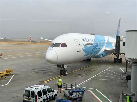 国庆期间广州白云机场国内客运航班量居全国首位