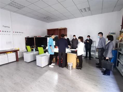 【产教融合】就业指导中心联合电气学院赴上海和辉光电有限公司调研