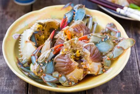 生腌螃蟹多久可以食用-生腌螃蟹要腌几个小时才好-趣丁网