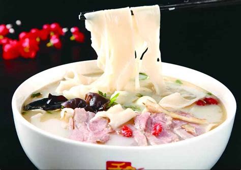 羊肉烩面片,中国菜系,食品餐饮,摄影素材,汇图网www.huitu.com