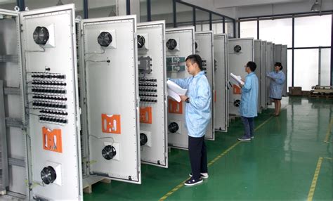 供暖控制柜 - 青岛冠淼环保科技有限公司