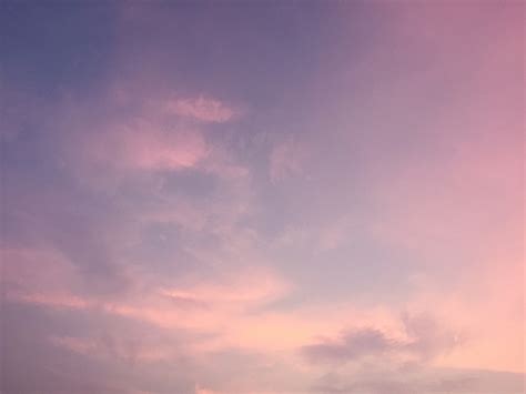 粉色天空背景图图片