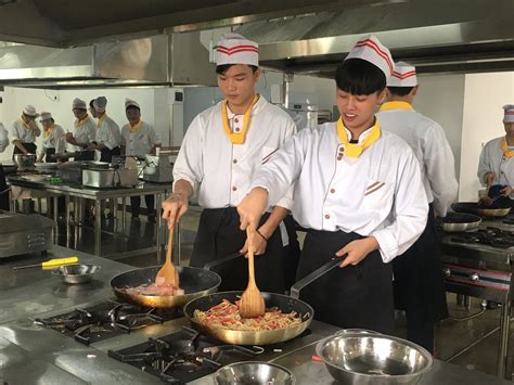 烹饪(中式烹调)_合肥南亚理工技工学校