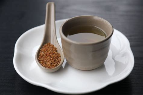 【图】黑茶怎么喝才正宗 教你如何轻松玩转品茶这件事_黑茶怎么喝_伊秀美体网|yxlady.com