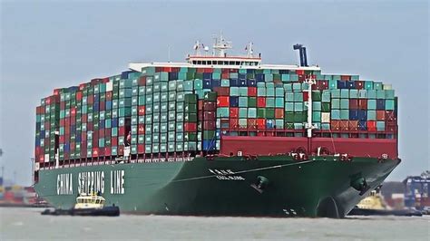 刷新全球最大集装箱船纪录！长荣海运首艘2.4万级集装箱船来了-巨东物流