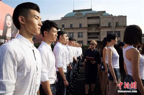 高清：上海国际模特大赛总决赛选手亮相【9】--旅游频道_权威全面报道旅游--人民网