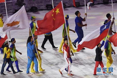 奥运闭幕式:奥运圣火熄灭 丁宁为中国代表旗手-中国网