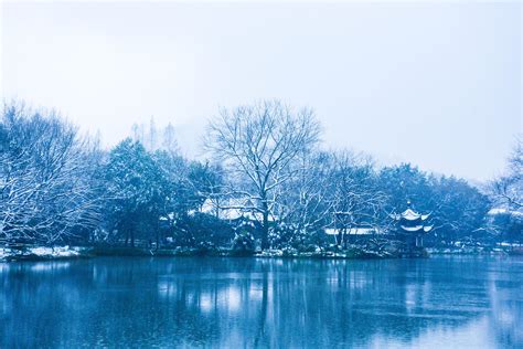 陕西秦岭十月初雪