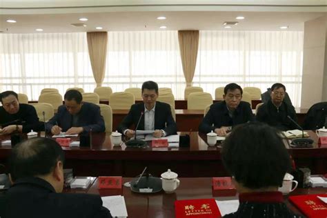 兵团网：（李青武教授）兵团党委正式建立法律顾问制度首次聘任法律顾问 - 对外经济贸易大学法学院