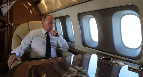 机场大雾 俄罗斯国防部长飞机改降 而总统专机成功盲降 - 航空要闻 - 航空圈——航空信息、大数据平台