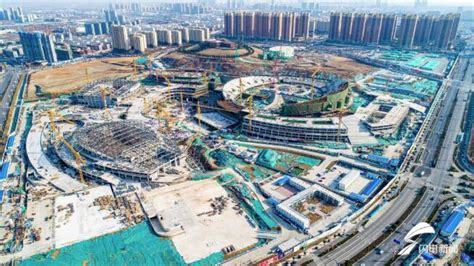 泰安体育场-工程案例-山东华亿钢机股份有限公司