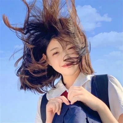 清纯头像女生温柔冷酷