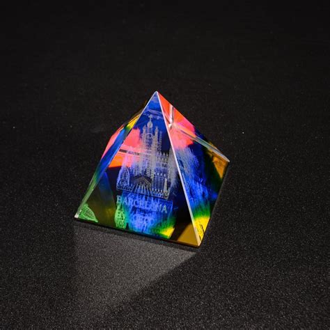 水晶金字塔模型摆件 家居装饰品空心金字塔跨境直供-阿里巴巴
