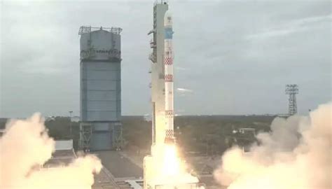 【快讯·航天】印度卫星发射失败！早晨印度GSLV火箭发射其首颗静止轨道光学成像卫星GISAT-1时，由于三级表现异常，发射失败！ - 知乎