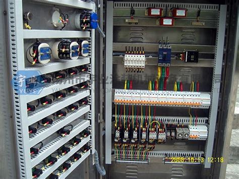 流水线控制系统 - 电器控制系统-产品中心 - 扬州市宇业涂装机械设备有限公司