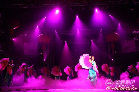 美轮美奂的舞台——北京现代音乐学院第七届艺术节精彩摄影 - 舞蹈图片 - Powered by Discuz!