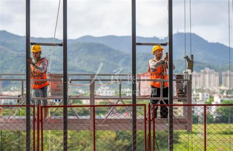 海南三亚中央商务区企业孵化基地项目加快建设-人民图片网
