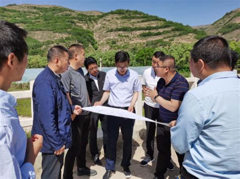 陇南市副市长张强一行到景礼高速陇南段项目调研指导工作