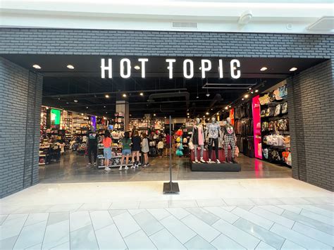 How Hot Topic went from a garage to the king of geek fashion