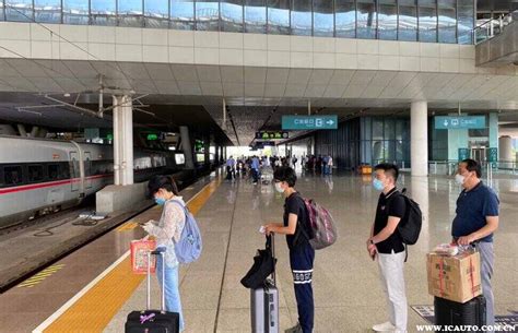 双节前夕，郑州汽车东站发送1.8万人次，加开130班次-大河新闻