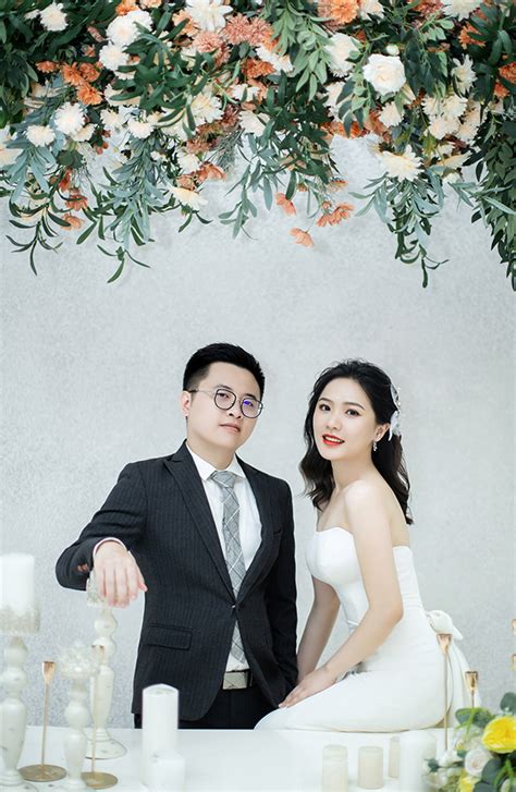 小清新婚礼新婚夫妇插画图片-千库网