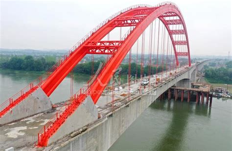 湖南：常益长铁路资水特大桥施工完成-人民图片网